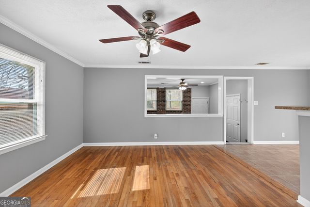 11 Johnston Road, Griffin, GA 30224