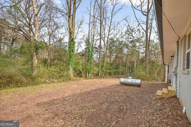 11 Johnston Road, Griffin, GA 30224