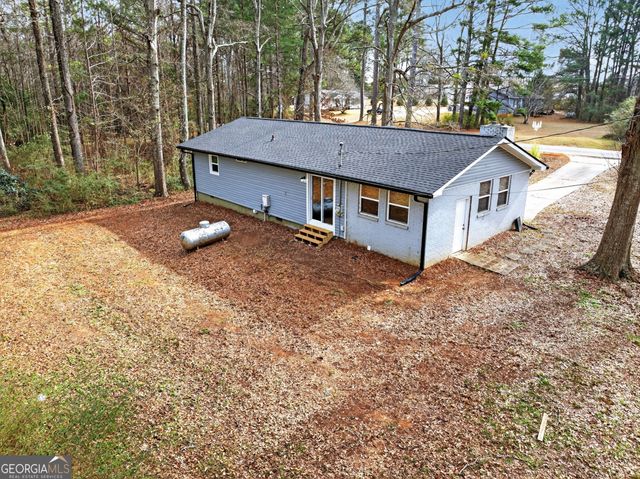 11 Johnston Road, Griffin, GA 30224