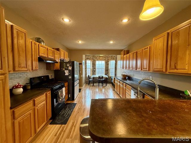 20754 State Highway 6, Lewistown, MO 63452