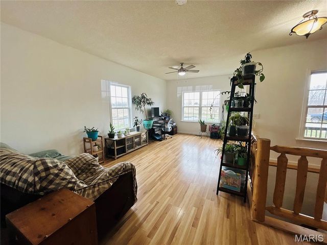 20754 State Highway 6, Lewistown, MO 63452