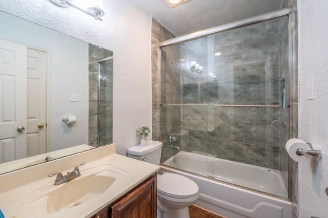 2414 Coventry Court, Grand Prairie, TX 75052