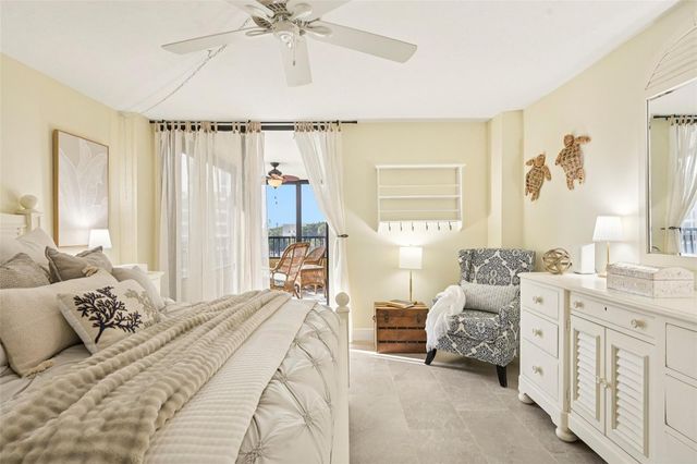 5780 MIDNIGHT PASS ROAD 407, Sarasota, FL 34242