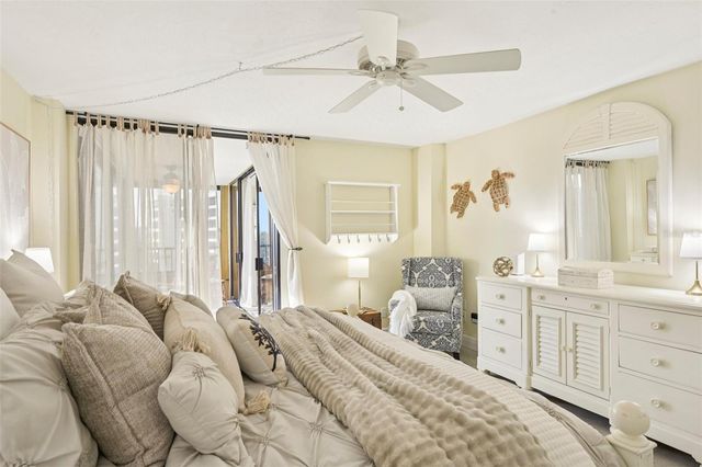 5780 MIDNIGHT PASS ROAD 407, Sarasota, FL 34242