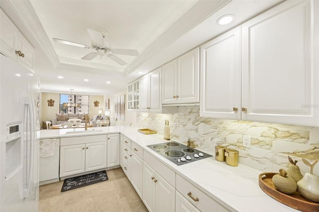 5780 MIDNIGHT PASS ROAD 407, Sarasota, FL 34242
