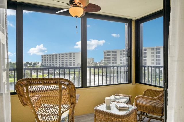 5780 MIDNIGHT PASS ROAD 407, Sarasota, FL 34242
