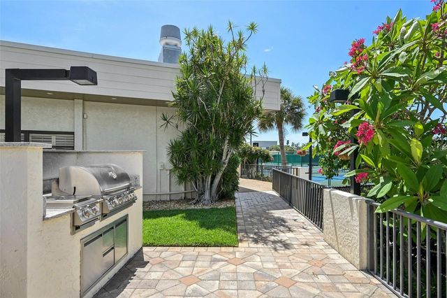 5780 MIDNIGHT PASS ROAD 407, Sarasota, FL 34242