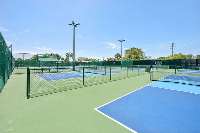 5780 MIDNIGHT PASS ROAD 407, Sarasota, FL 34242