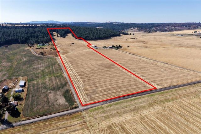 9270 E Peone Rd, Mead, WA 99021 property photo