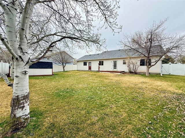 1109 W Central, Belgrade, MT 59714