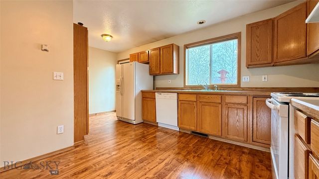 1109 W Central, Belgrade, MT 59714
