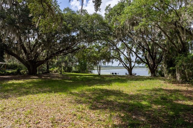 1847 STATE ROAD 20, Hawthorne, FL 32640