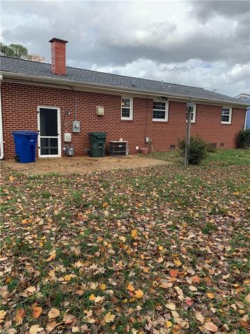 800 Old Oyster Point RD, Newport News, VA 23602