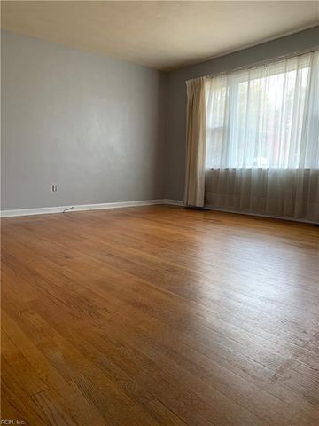 800 Old Oyster Point RD, Newport News, VA 23602