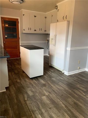 800 Old Oyster Point RD, Newport News, VA 23602