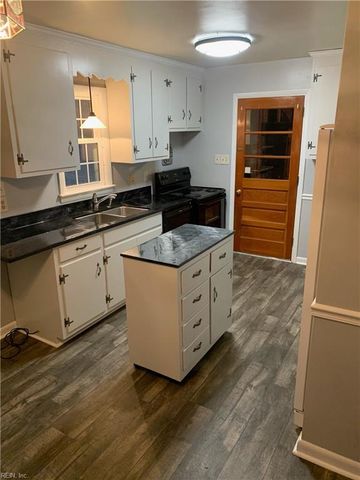 800 Old Oyster Point RD, Newport News, VA 23602