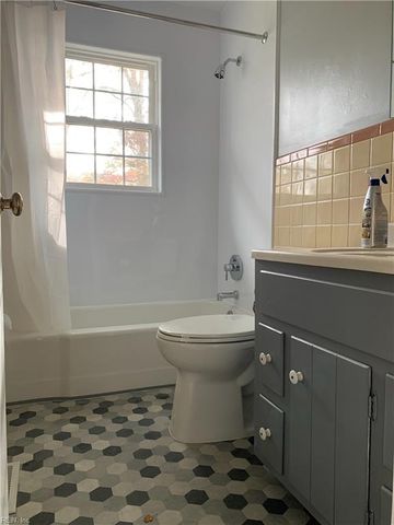 800 Old Oyster Point RD, Newport News, VA 23602