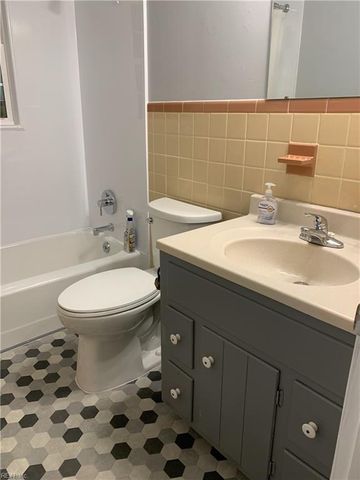 800 Old Oyster Point RD, Newport News, VA 23602