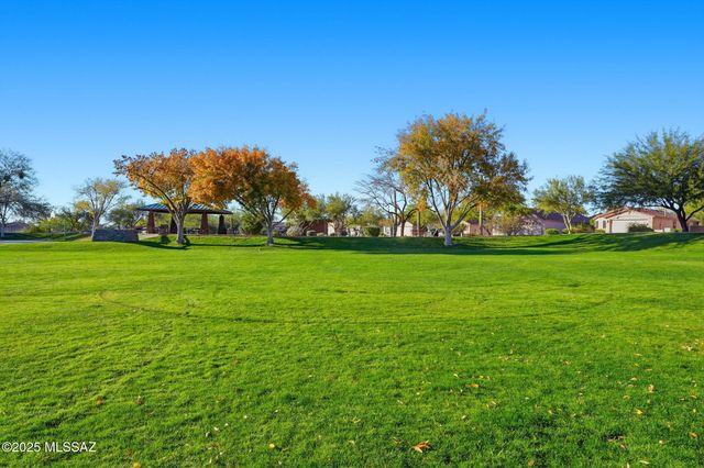 5479 W Silent Dove Way, Marana, AZ 85653