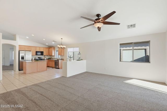 5479 W Silent Dove Way, Marana, AZ 85653