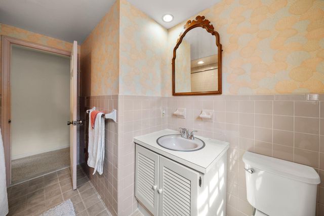 25 Wood Valley Road, Chatham, MA 02633