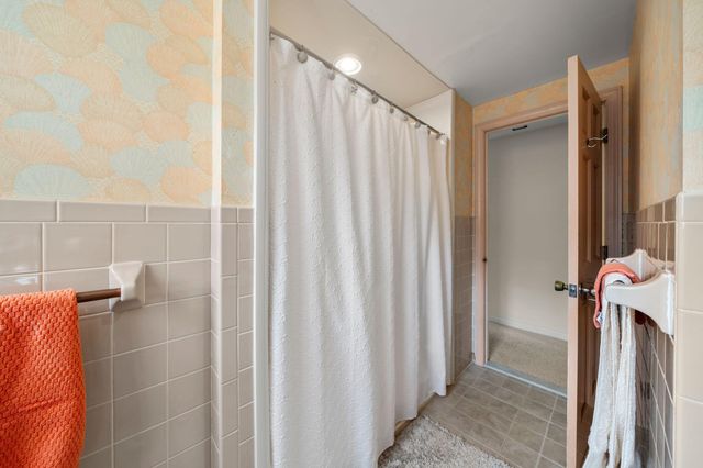 25 Wood Valley Road, Chatham, MA 02633