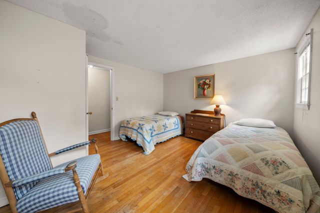 25 Wood Valley Road, Chatham, MA 02633