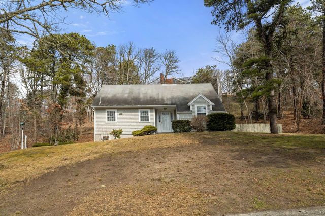 25 Wood Valley Road, Chatham, MA 02633
