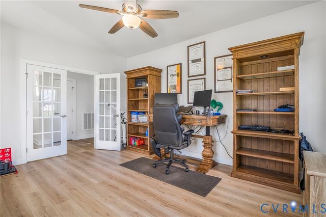 1600 Almer Ct, Chester, VA 23836