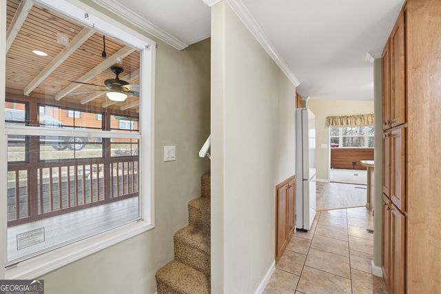 96 Stag Leap Drive, Cleveland, GA 30528