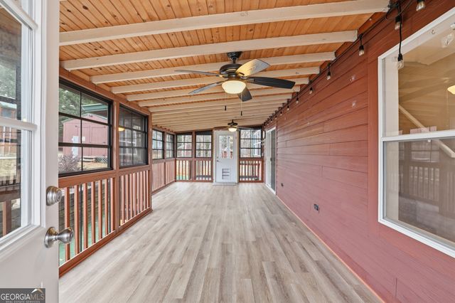 96 Stag Leap Drive, Cleveland, GA 30528