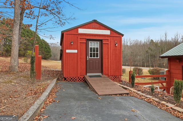 96 Stag Leap Drive, Cleveland, GA 30528