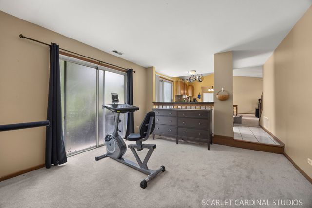 980 Oakland Lane, Aurora, IL 60504