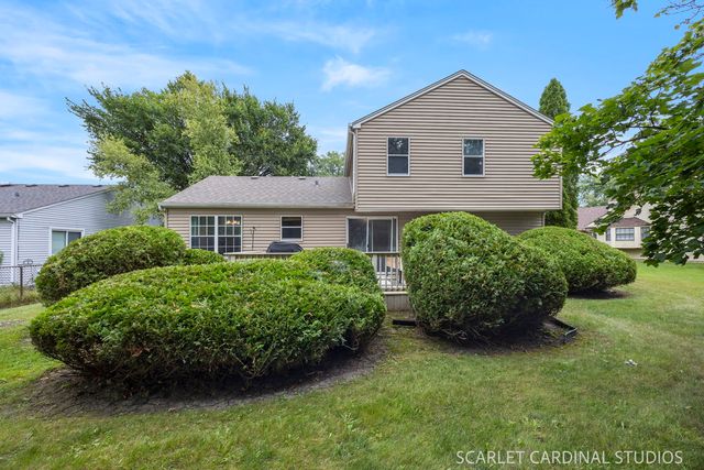 980 Oakland Lane, Aurora, IL 60504