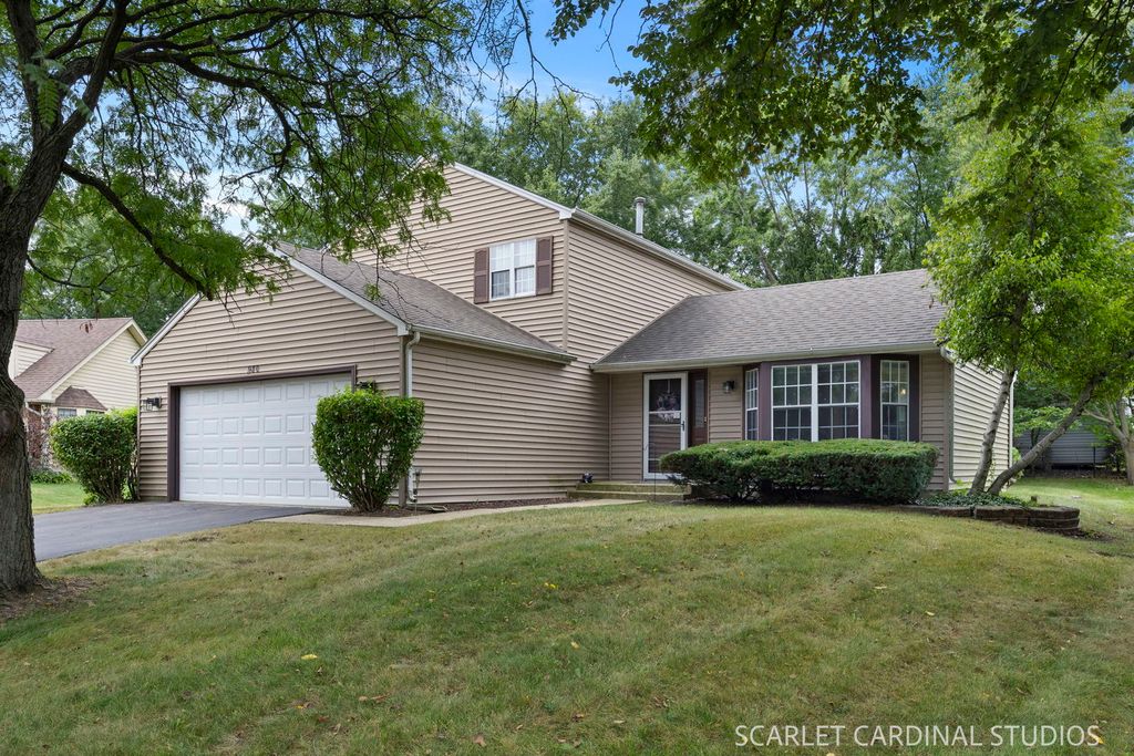 980 Oakland Lane, Aurora, IL 60504