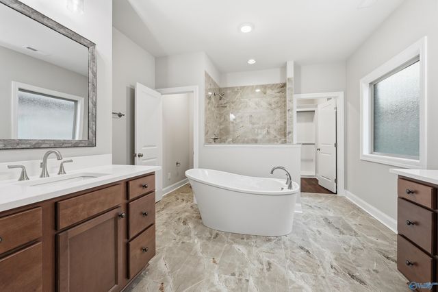 103 Pat Cain Drive, New Market, AL 35761