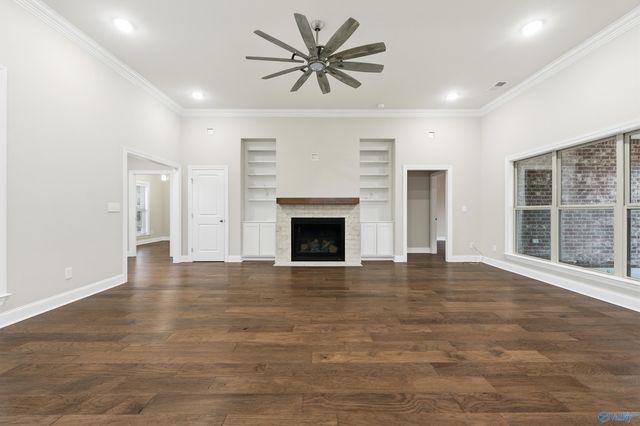 103 Pat Cain Drive, New Market, AL 35761