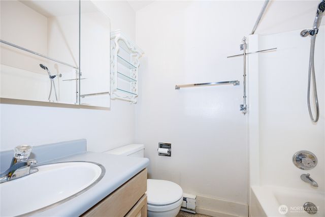 9 Sudden Valley Drive, Bellingham, WA 98229