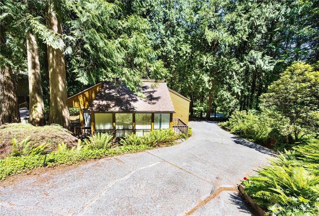 9 Sudden Valley Drive, Bellingham, WA 98229