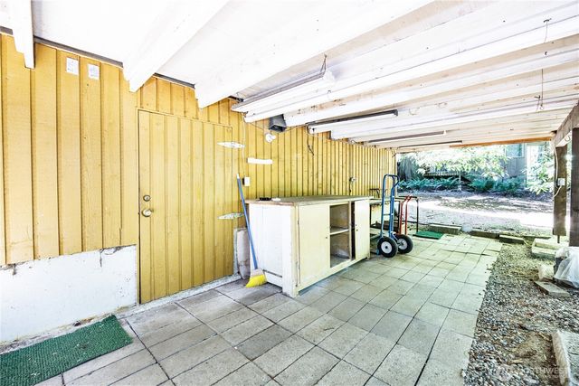9 Sudden Valley Drive, Bellingham, WA 98229