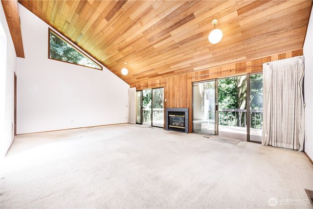 9 Sudden Valley Drive, Bellingham, WA 98229
