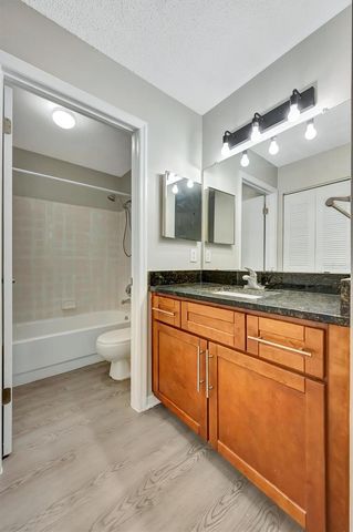 4065 CROCKERS LAKE BOULEVARD 14, Sarasota, FL 34238