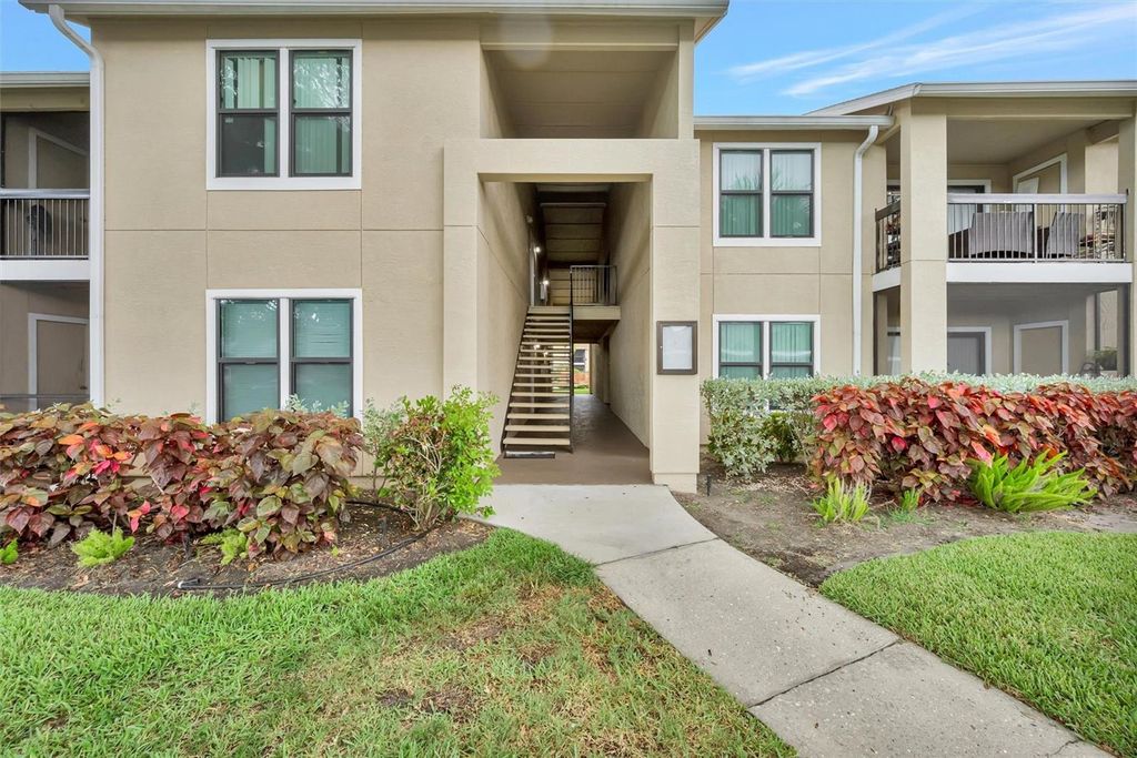 4065 CROCKERS LAKE BOULEVARD 14, Sarasota, FL 34238