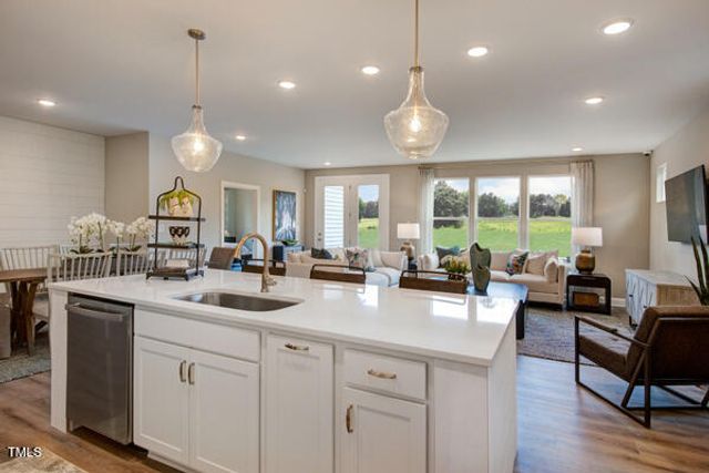 2014 Kapalua Way 194, Durham, NC 27703