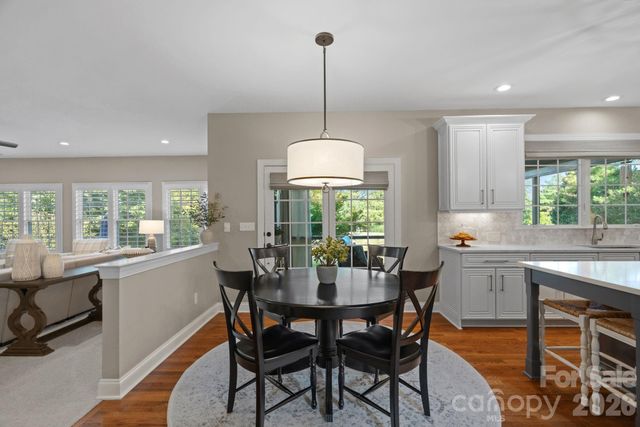 817 Wheatfield Drive, Waxhaw, NC 28173