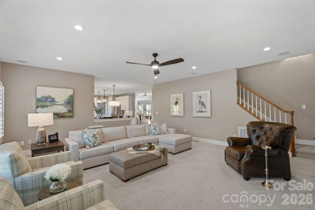 817 Wheatfield Drive, Waxhaw, NC 28173