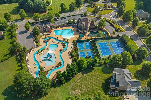 817 Wheatfield Drive, Waxhaw, NC 28173