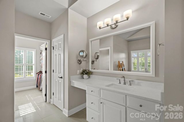 817 Wheatfield Drive, Waxhaw, NC 28173