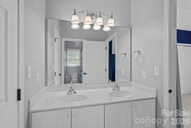 817 Wheatfield Drive, Waxhaw, NC 28173