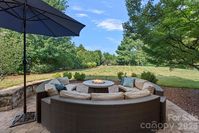 817 Wheatfield Drive, Waxhaw, NC 28173
